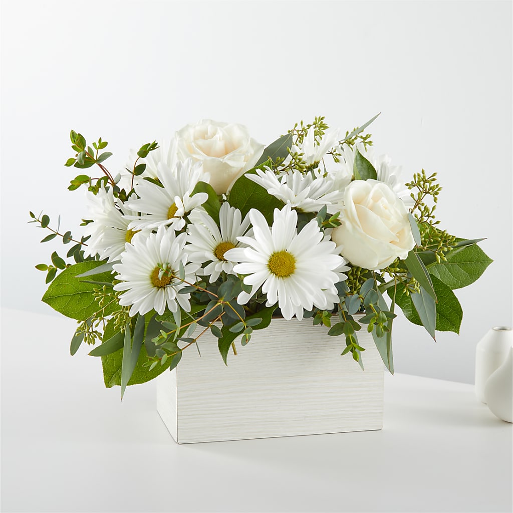 Fresh Linen Box Bouquet – Carrs, Bellevue WA