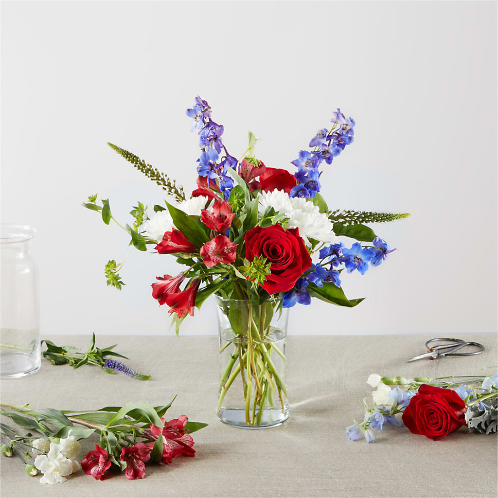 Star Spangled - A Florist Original – Carrs, Bellevue WA