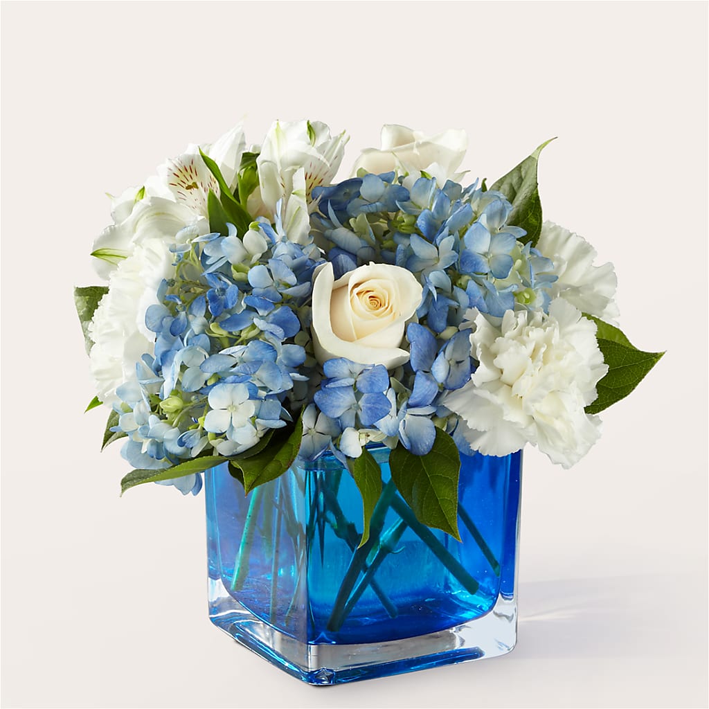 Soothing Waters Bouquet – Carrs, Bellevue WA