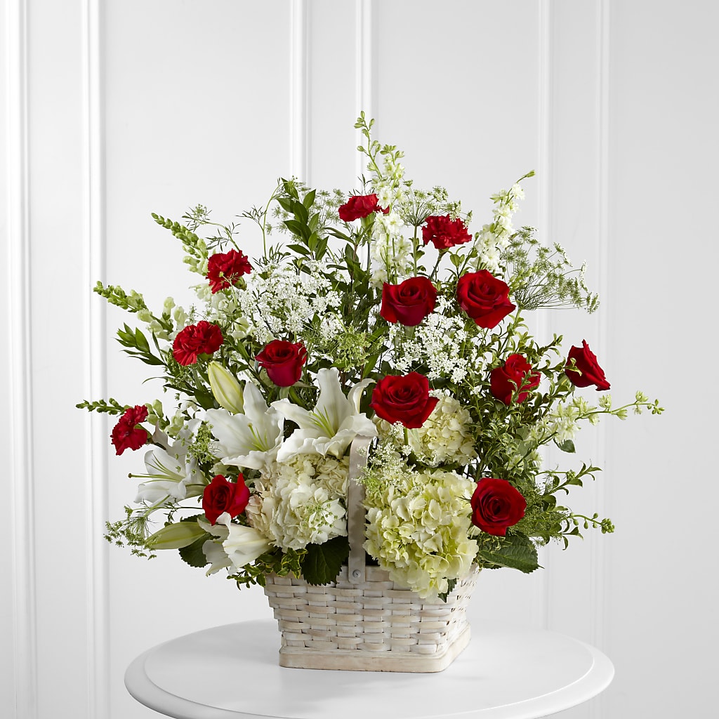 In Loving Memory Arrangement – Carrs, Bellevue WA
