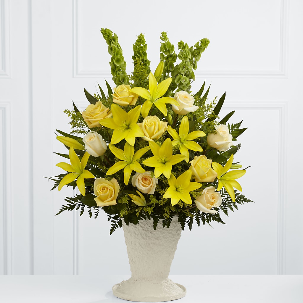 Golden Memories Arrangement – Carrs, Bellevue WA