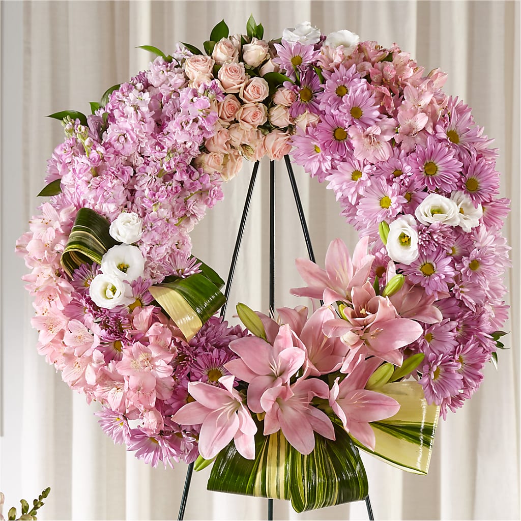 Gift of Warmth Wreath – Carrs, Bellevue WA