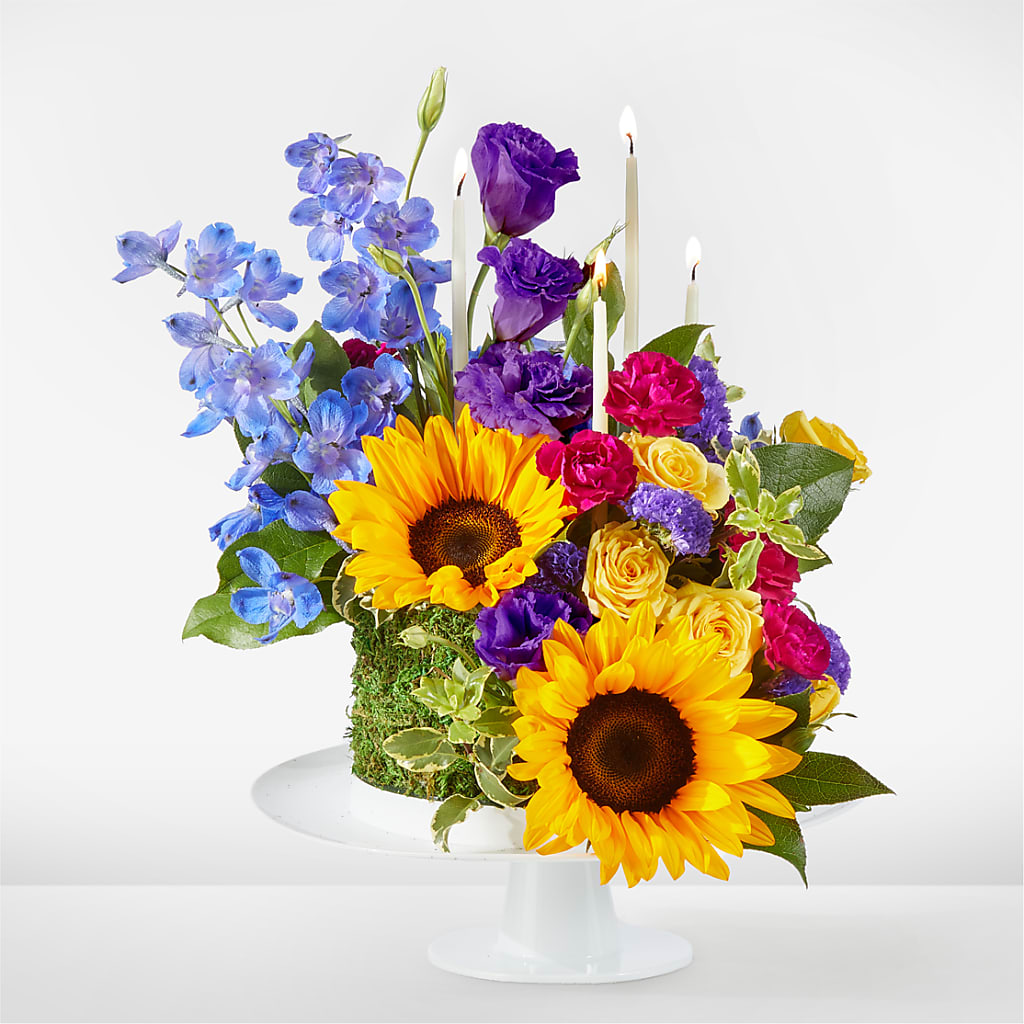 Star of the Day Floral Cake – Carrs, Bellevue WA