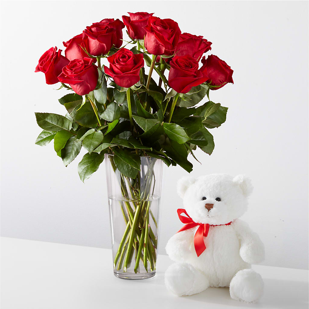 Romantic Long Stem Red Rose Bouquet Bundles –  Carrs, Bellevue WA
