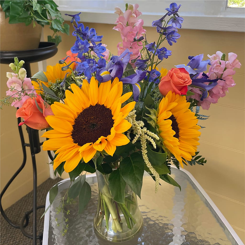 Rays of Life Bouquet –  Carrs, Bellevue WA