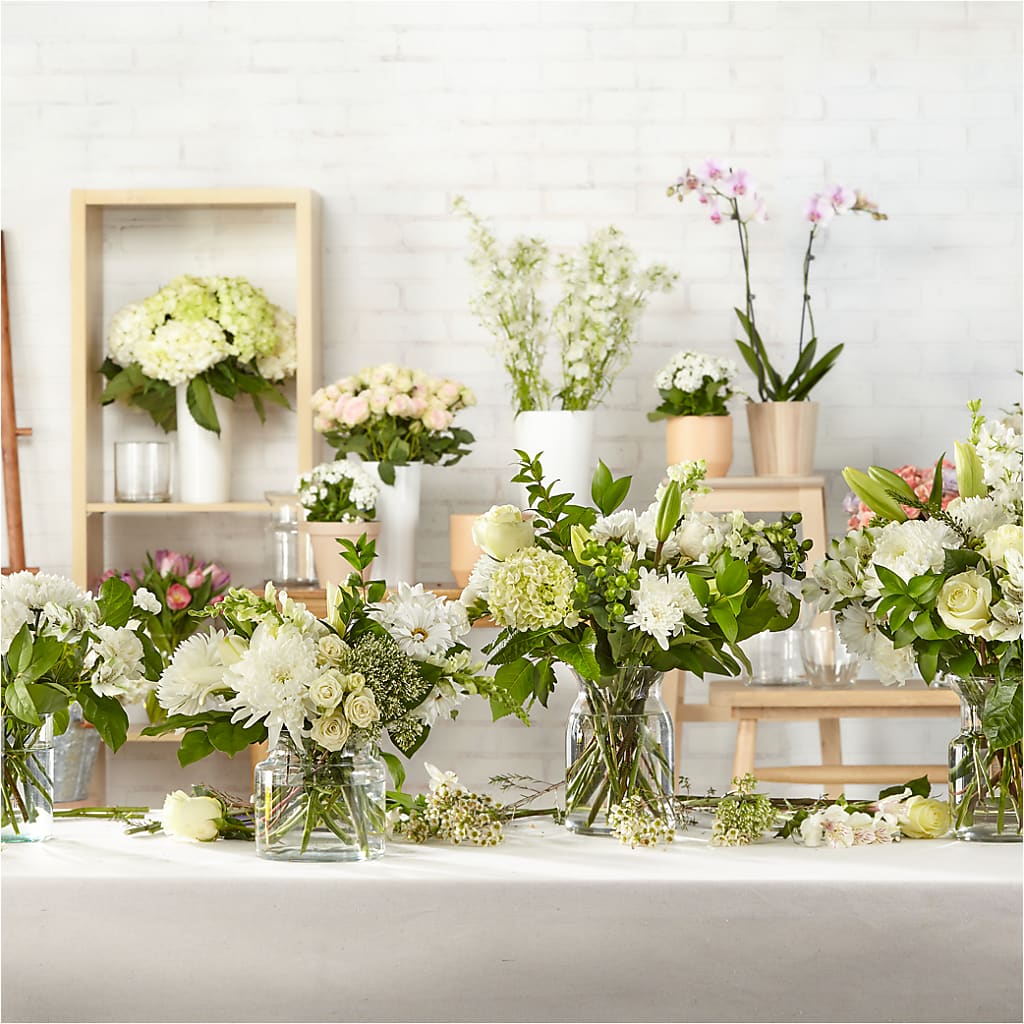 Classic Ivory – A Florist Original –  Carrs, Bellevue WA