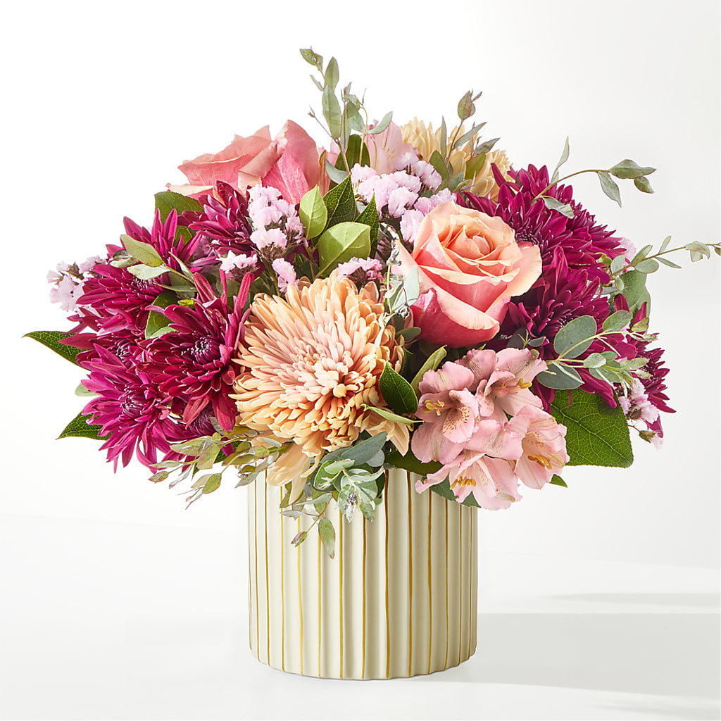 Berry Cobbler Bouquet with Ivory Vase –  Carrs, Bellevue WA