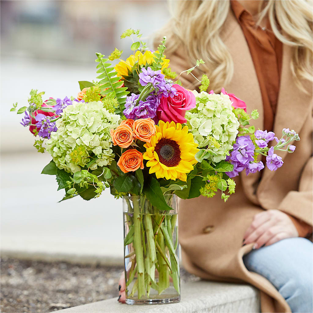 Vibrant Greetings Bouquet –  Carrs, Bellevue WA
